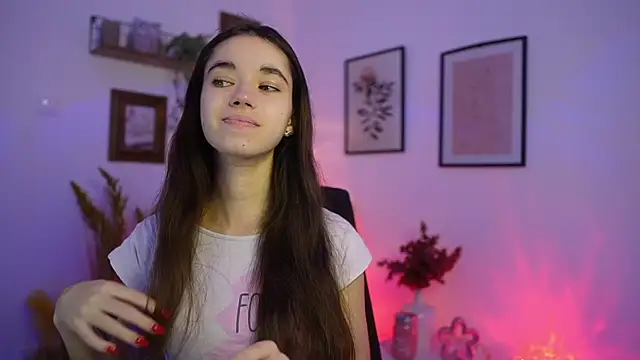 Gia Paige18 online show from 11.24.25