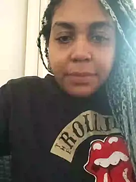 ELLA KELLY online show from 01.30.25