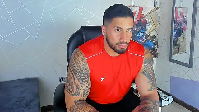 Snapshot of Cristian_Walker chatting on 01.25.25 Cristian Walker online show from 01.25.25