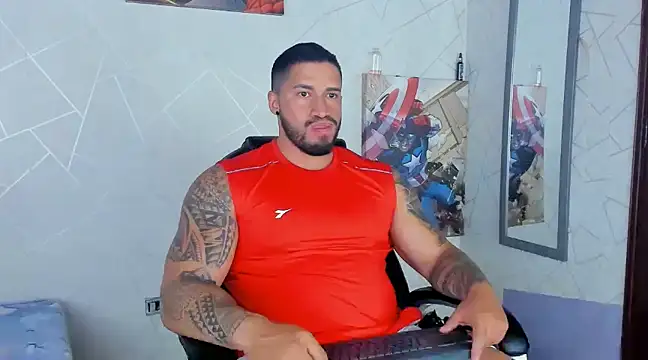 Snapshot of Cristian_Walker chatting on 02.08.25 Cristian Walker online show from 02.08.25
