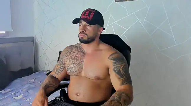 Snapshot of Cristian_Walker chatting on 02.27.25 Cristian Walker online show from 02.27.25