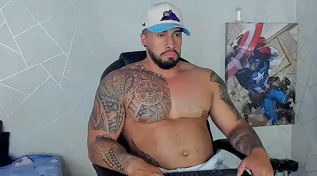 Snapshot of Cristian_Walker chatting on 03.08.25 Cristian Walker online show from 03.08.25