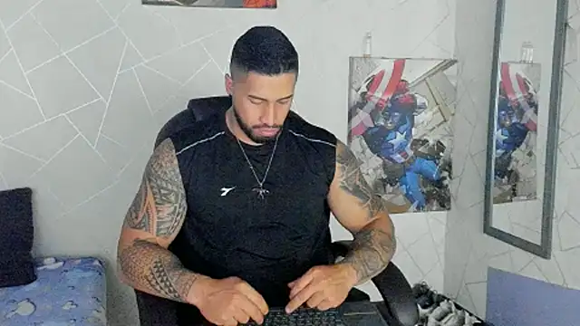 Snapshot of Cristian_Walker chatting on 03.14.25 Cristian Walker online show from 03.14.25