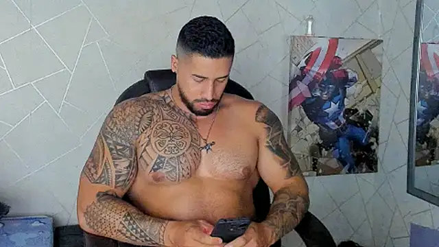 Snapshot of Cristian_Walker chatting on 03.20.25 Cristian Walker online show from 03.20.25