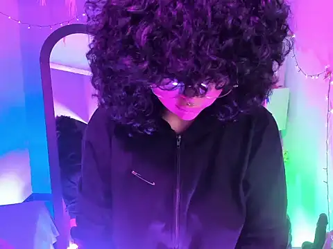 Snapshot of kuromi69 chatting on 02.13.26 kuromi69 online show from 02.13.26