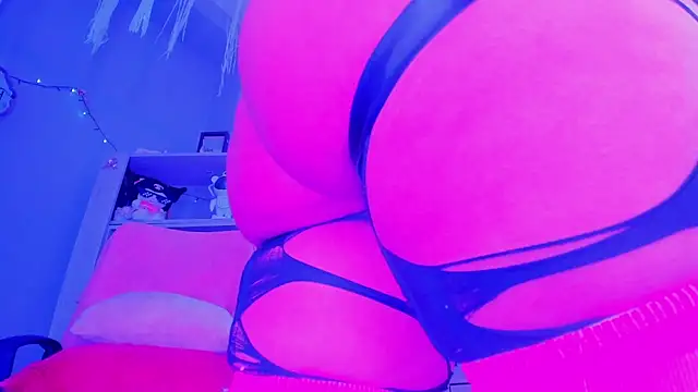 kuromi69 online show from 04.05.26