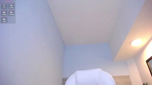 Violetta rainbow online show from 02.12.25