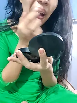 Snapshot of Angel_Anamika chatting on 06.13.26 Angel Anamika online show from 06.13.26