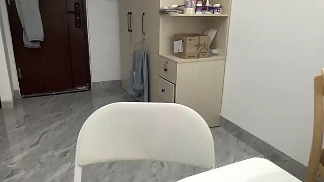 Louis Baby online show from 04.11.26