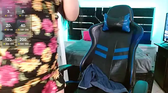 -MiaDelight- online show from 03.06.25