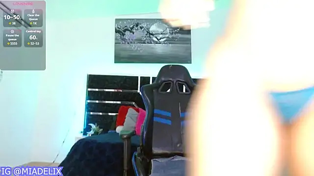 -MiaDelight- online show from 03.13.26