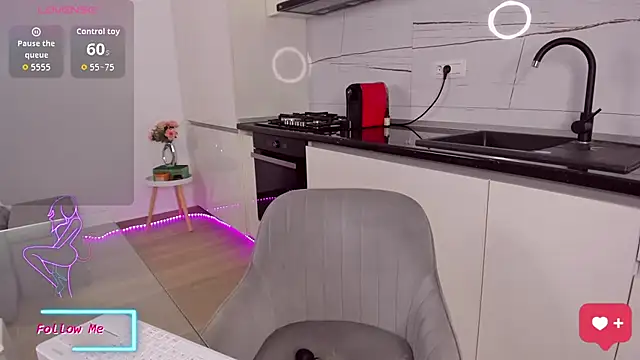 CelyneMay online show from 11.07.25