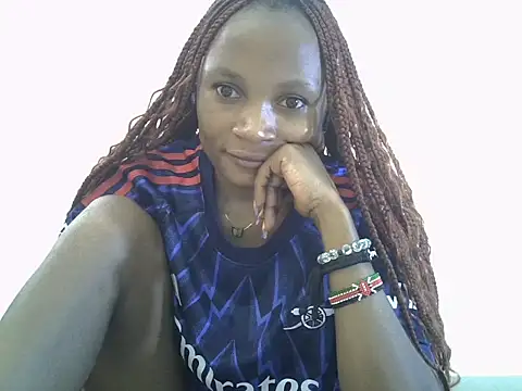 SpicyPetite online show from 09.14.25