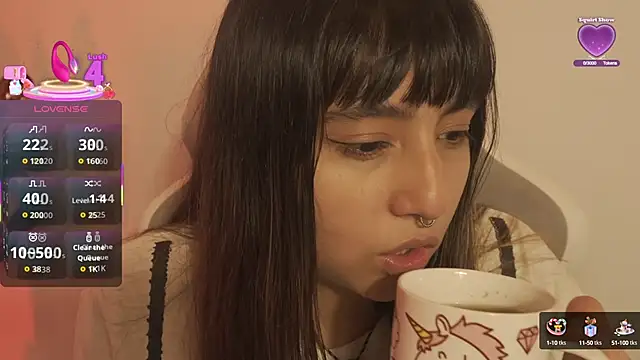 Snapshot of emitaa17228o chatting on 10.14.25 emitaa17228o online show from 10.14.25