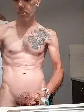 Snapshot of ClothedLaw7 chatting on 10.03.25 ClothedLaw7 online show from 10.03.25