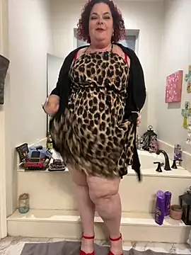 MsStrawbooty online show from 12.18.24