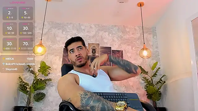 Snapshot of Nate_franco chatting on 07.14.26 Nate franco online show from 07.14.26