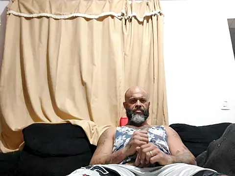 Snapshot of 1245mask chatting on 04.16.26 1245mask online show from 04.16.26