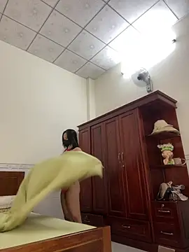    Erin    online show from 04.16.26