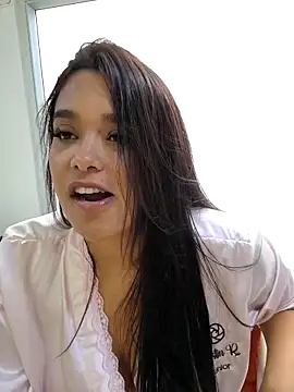 samanthaevanss1 online show from 02.14.25