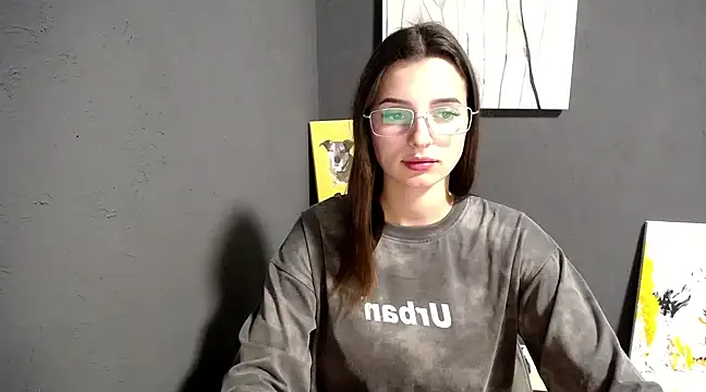 lady olivia  online show from 02.17.25