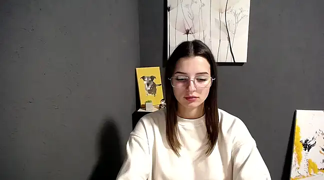 lady olivia  online show from 02.26.25