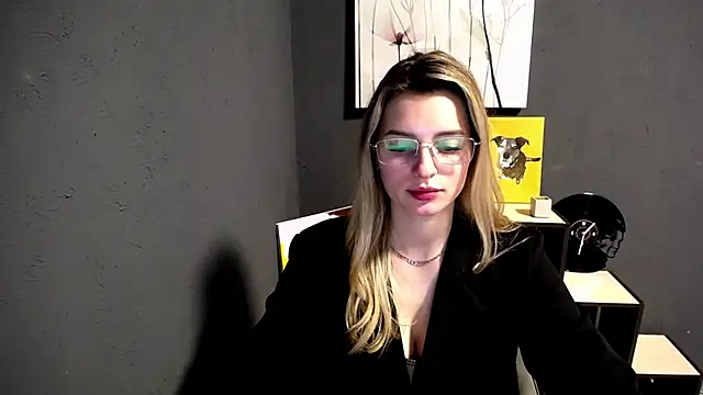 lady olivia  online show from 02.14.26