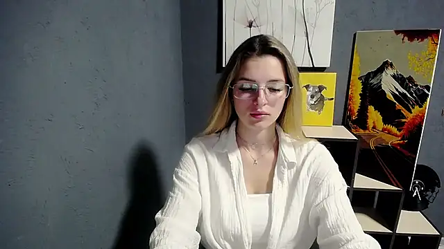 Snapshot of lady_olivia_ chatting on 07.09.26 lady olivia online show from 07.09.26