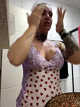 YasmimBrasil online show from 11.11.25