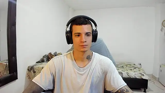 Balo lovers online show from 11.04.25