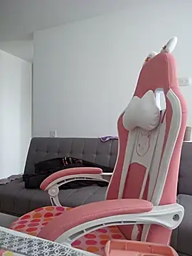 azumiichan online show from 09.13.25