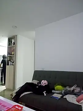 azumiichan online show from 10.31.25