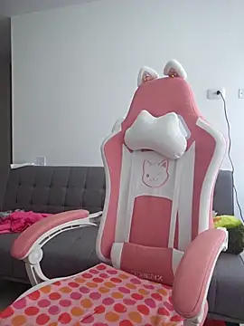 azumiichan online show from 11.20.25