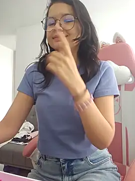 azumiichan online show from 01.17.26