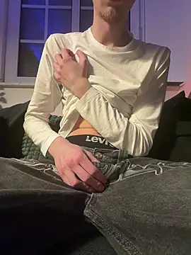 Snapshot of xxtwinkxxx chatting on 02.10.26 xxtwinkxxx online show from 02.10.26