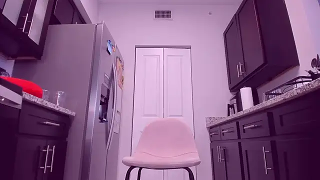 Snapshot of AngieDaniels1 chatting on 10.03.25 AngieDaniels1 online show from 10.03.25