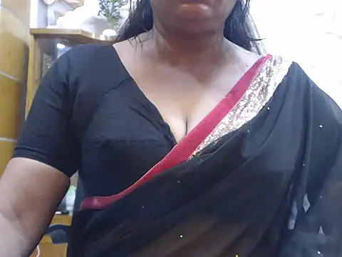 Snapshot of desi-maisa130 chatting on 06.30.26 desi-maisa130 online show from 06.30.26