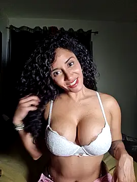millaferrazzo online show from 04.18.26