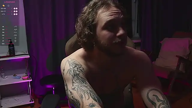 pleasure8869 online show from 10.04.25