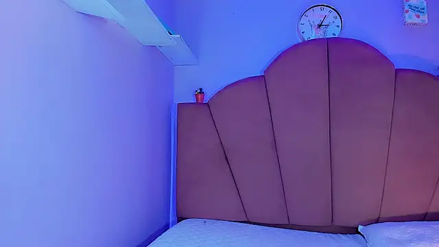 ValeriaAguilar online show from 09.12.25