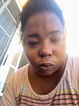 JCCaramelbarbie1 online show from 10.21.25