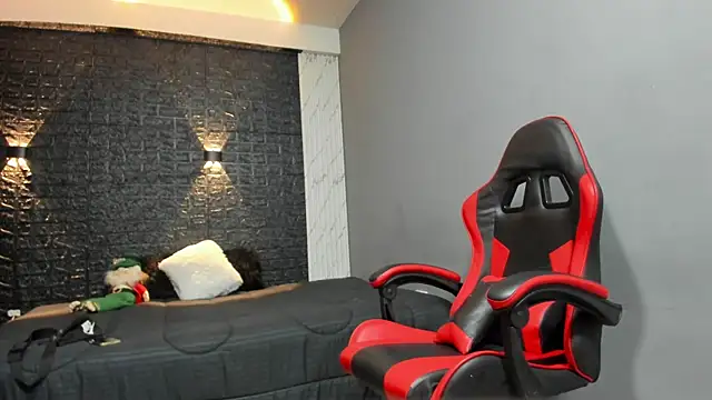 taurus boy1 online show from 12.03.25