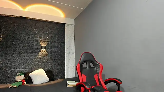 taurus boy1 online show from 12.04.25