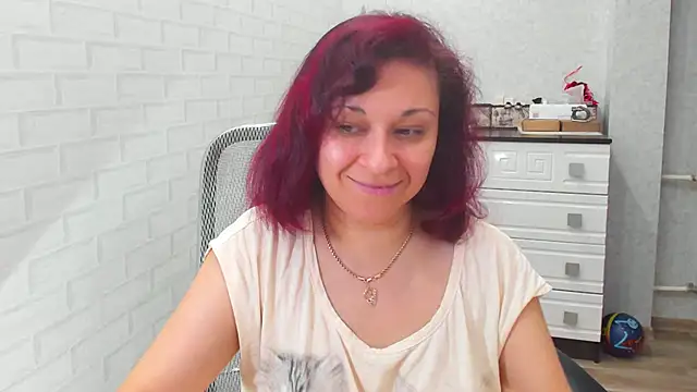 Snapshot of TeasyLana chatting on 01.30.25 TeasyLana online show from 01.30.25