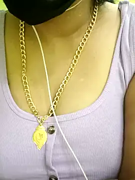 Aishu-tamil09 online show from 12.15.24