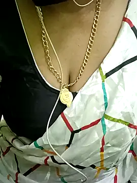 Aishu-tamil09 online show from 12.20.24