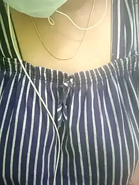 Aishu-tamil09 online show from 01.23.25