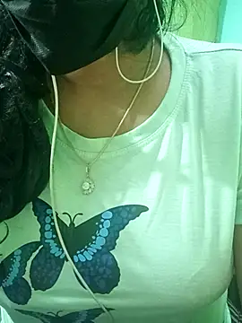 Aishu-tamil09 online show from 02.14.25