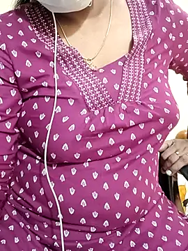 Aishu-tamil09 online show from 02.25.25