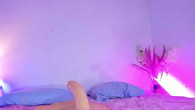 julieta red2 online show from 02.25.25